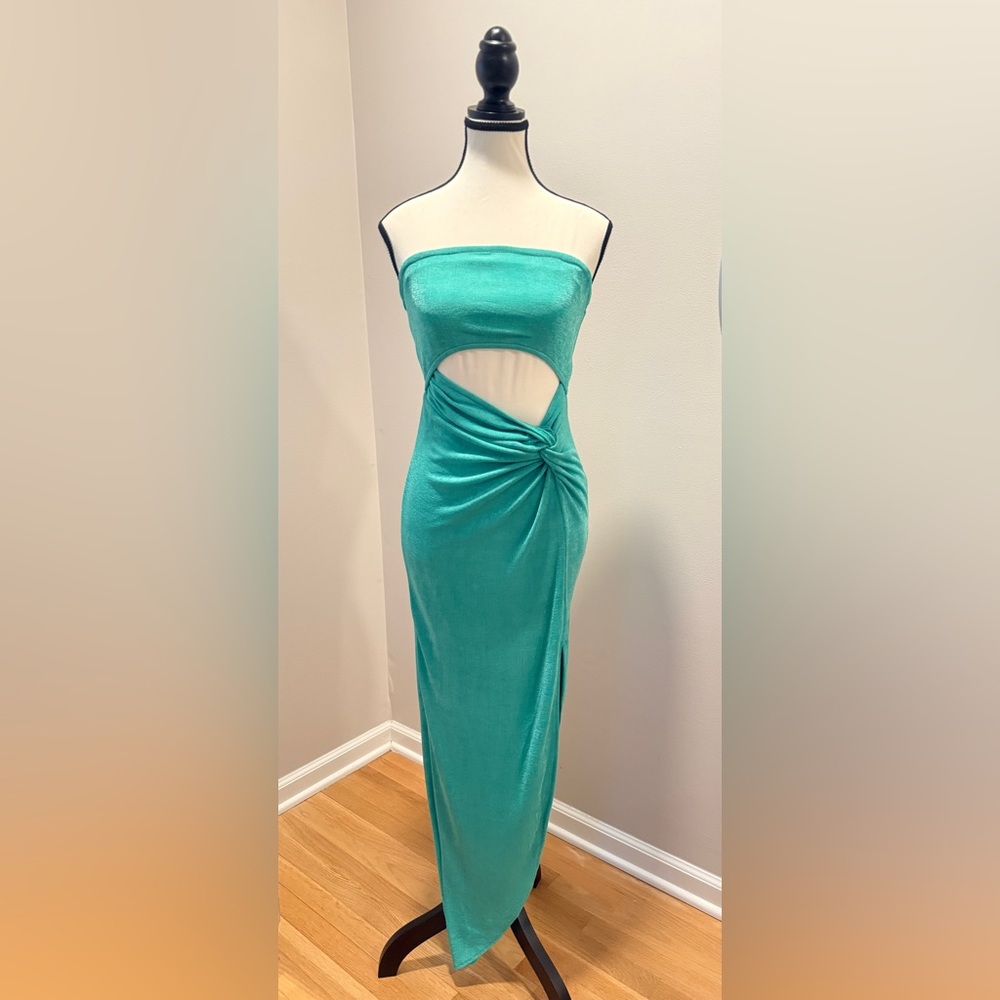 Hello Molly KEEPING IT ANGELIC MIDI DRESS GREEN - Picture 5 of 6
